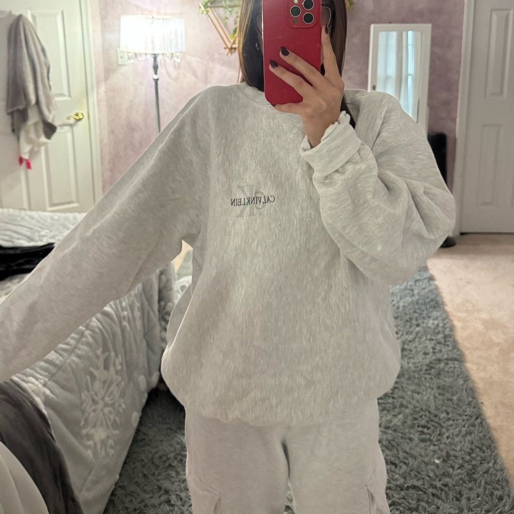 Vintage light grey Calvin Klein crew neck